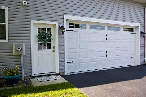 24/7 Emergency Garage Door Roller Replacement experts in Burney, CA